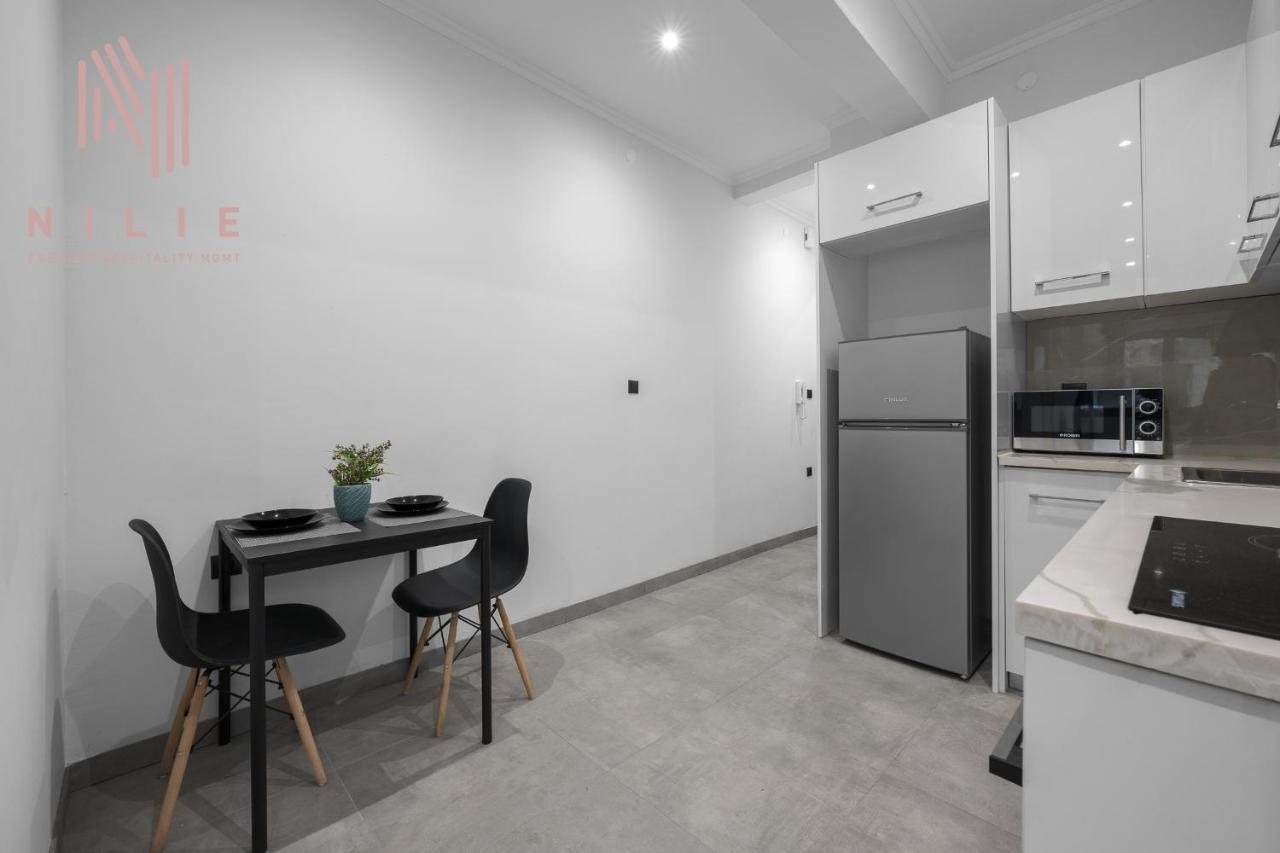 Apartment B&w, Nilie Hospitality Mgmt *